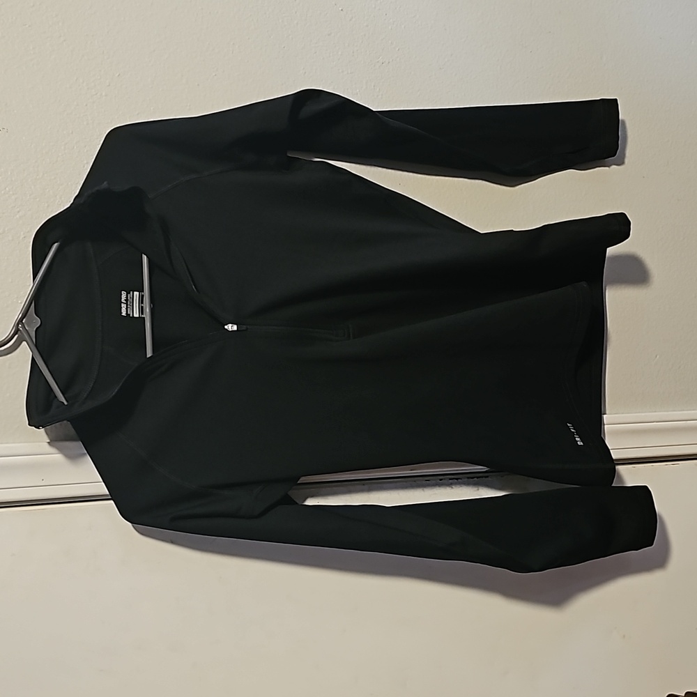 Nike sweatshirt